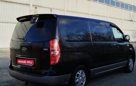 Hyundai Grand Starex Grand Starex I рестайлинг 2, 2013 год, 2 650 000 рублей, 7 фотография