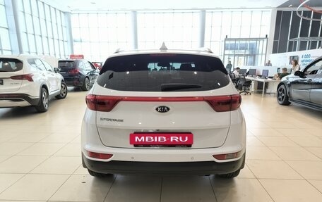 KIA Sportage IV рестайлинг, 2018 год, 2 160 000 рублей, 6 фотография
