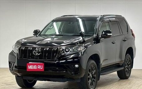 Toyota Land Cruiser Prado 150 рестайлинг 2, 2021 год, 4 810 334 рублей, 2 фотография