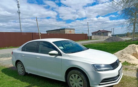 Volkswagen Jetta VI, 2015 год, 1 350 000 рублей, 3 фотография
