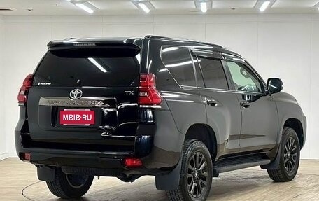 Toyota Land Cruiser Prado 150 рестайлинг 2, 2021 год, 4 810 334 рублей, 4 фотография