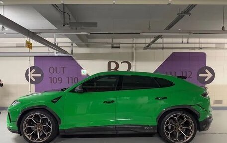 Lamborghini Urus I, 2024 год, 37 500 000 рублей, 3 фотография