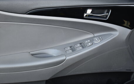 Hyundai Sonata VI, 2011 год, 1 150 000 рублей, 7 фотография