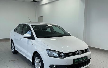 Volkswagen Polo VI (EU Market), 2012 год, 814 000 рублей, 3 фотография