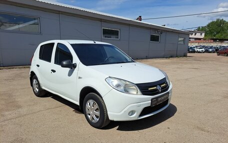 Renault Sandero I, 2012 год, 359 000 рублей, 3 фотография