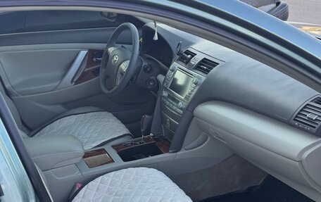 Toyota Camry, 2008 год, 850 000 рублей, 15 фотография