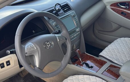 Toyota Camry, 2008 год, 850 000 рублей, 14 фотография