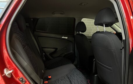 Hyundai Solaris II рестайлинг, 2015 год, 1 189 000 рублей, 12 фотография