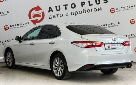 Toyota Camry, 2018 год, 2 869 000 рублей, 3 фотография