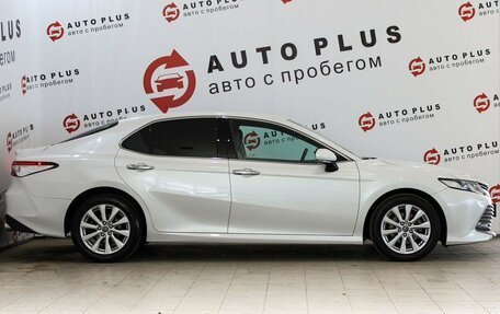 Toyota Camry, 2018 год, 2 869 000 рублей, 7 фотография