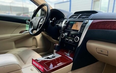 Toyota Camry, 2012 год, 1 599 000 рублей, 13 фотография