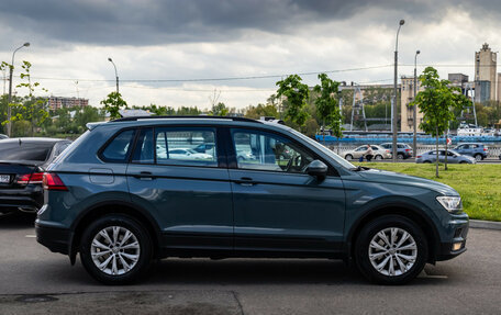 Volkswagen Tiguan II, 2020 год, 2 450 000 рублей, 6 фотография