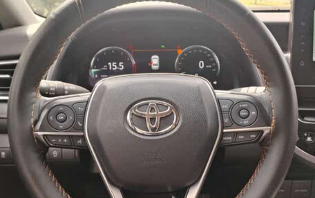 Toyota Camry, 2022 год, 2 400 000 рублей, 2 фотография