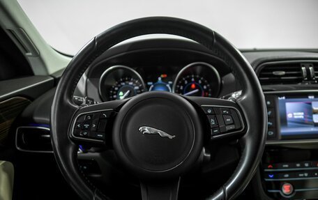 Jaguar F-Pace, 2017 год, 3 338 000 рублей, 9 фотография