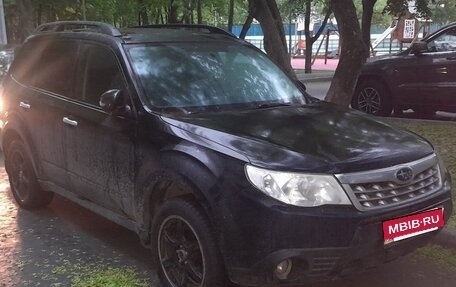 Subaru Forester, 2011 год, 1 088 000 рублей, 2 фотография