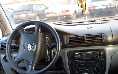 Volkswagen Passat B5+ рестайлинг, 2001 год, 350 000 рублей, 8 фотография