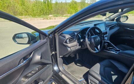 Toyota Camry, 2021 год, 2 790 000 рублей, 2 фотография