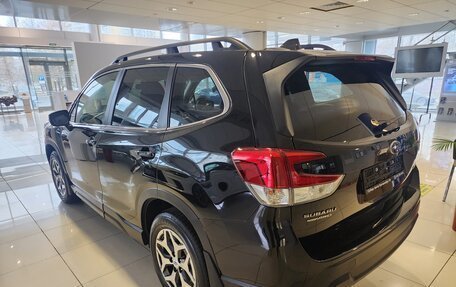 Subaru Forester, 2024 год, 5 450 000 рублей, 2 фотография