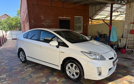 Toyota Prius, 2010 год, 1 600 000 рублей, 9 фотография