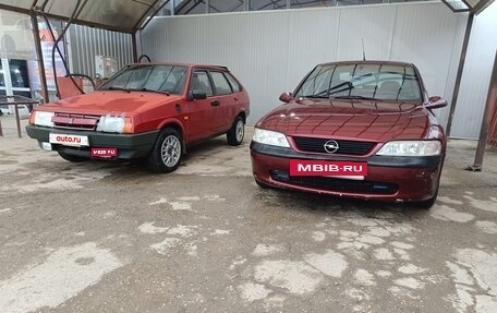Opel Vectra B рестайлинг, 1998 год, 300 000 рублей, 5 фотография