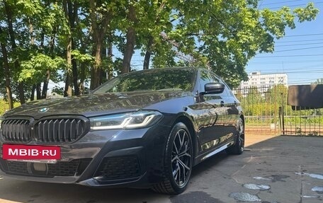 BMW 5 серия, 2021 год, 6 950 000 рублей, 2 фотография