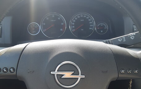 Opel Vectra C рестайлинг, 2003 год, 360 000 рублей, 8 фотография