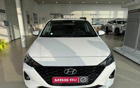 Hyundai Solaris II рестайлинг, 2021 год, 1 860 000 рублей, 5 фотография