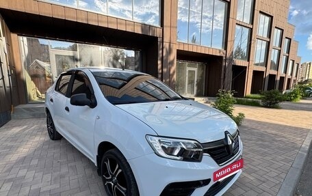 Renault Logan II, 2019 год, 585 000 рублей, 2 фотография