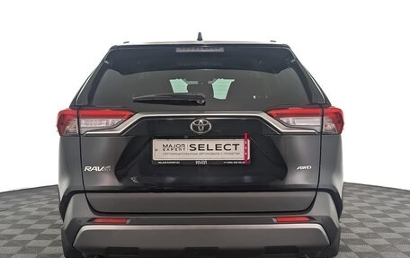 Toyota RAV4, 2020 год, 3 495 000 рублей, 6 фотография