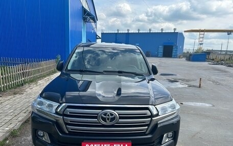 Toyota Land Cruiser 200, 2015 год, 4 500 000 рублей, 6 фотография