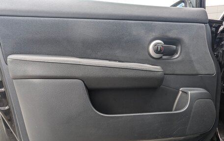 Nissan Tiida, 2011 год, 700 000 рублей, 12 фотография