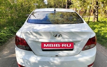 Hyundai Solaris II рестайлинг, 2013 год, 390 000 рублей, 5 фотография