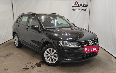 Volkswagen Tiguan II, 2020 год, 2 570 000 рублей, 2 фотография