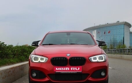 BMW 1 серия, 2018 год, 2 100 000 рублей, 2 фотография