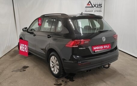 Volkswagen Tiguan II, 2020 год, 2 570 000 рублей, 4 фотография