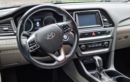 Hyundai Sonata VII, 2017 год, 1 280 000 рублей, 6 фотография