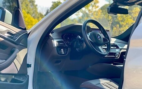 BMW 5 серия, 2021 год, 3 813 027 рублей, 8 фотография