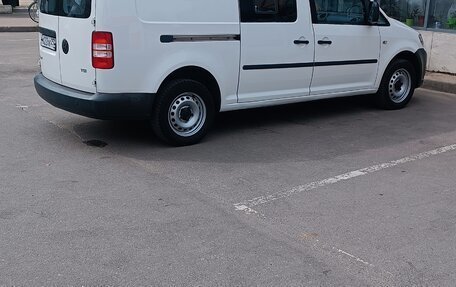 Volkswagen Caddy III рестайлинг, 2013 год, 980 000 рублей, 3 фотография