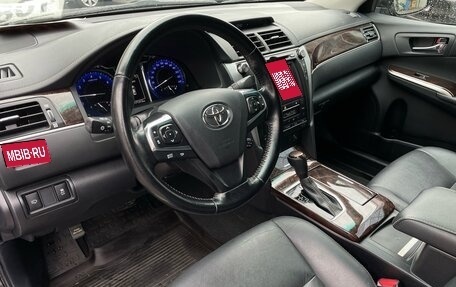 Toyota Camry, 2016 год, 2 099 000 рублей, 8 фотография