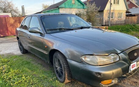 Hyundai Sonata III рестайлинг, 1998 год, 135 000 рублей, 3 фотография
