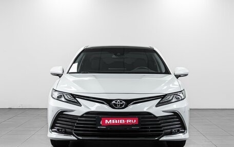 Toyota Camry, 2023 год, 3 790 000 рублей, 3 фотография