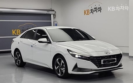 Hyundai Avante, 2021 год, 2 130 000 рублей, 4 фотография