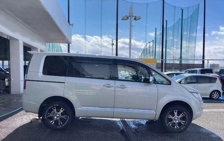 Mitsubishi Delica D:5 I, 2018 год, 2 170 000 рублей, 8 фотография