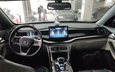 BYD Qin, 2022 год, 1 380 000 рублей, 9 фотография