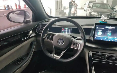 BYD Qin, 2022 год, 1 380 000 рублей, 10 фотография