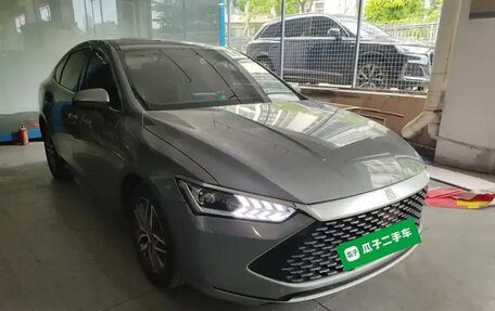 BYD Qin, 2022 год, 1 380 000 рублей, 3 фотография
