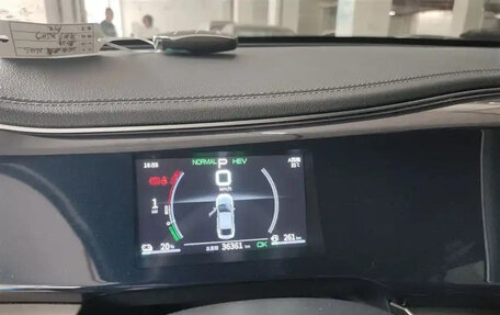 BYD Qin, 2022 год, 1 380 000 рублей, 11 фотография