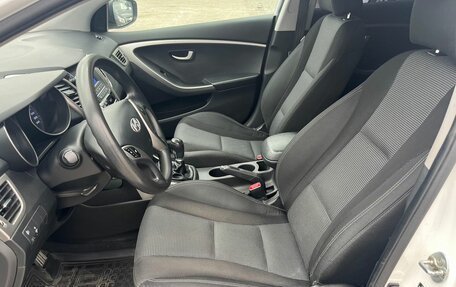 Hyundai i30 II рестайлинг, 2015 год, 1 090 000 рублей, 7 фотография