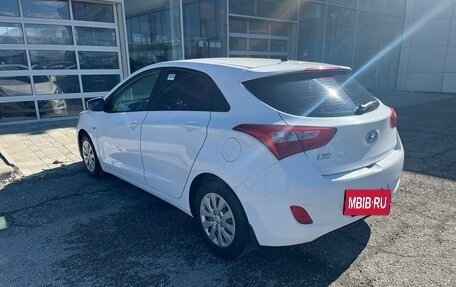 Hyundai i30 II рестайлинг, 2015 год, 1 090 000 рублей, 6 фотография