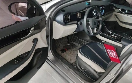 BYD Qin, 2022 год, 1 380 000 рублей, 15 фотография
